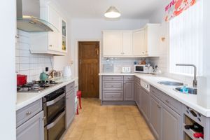 Kitchen- click for photo gallery
